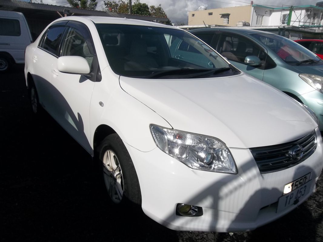 Used Toyota AXIO PEARL WHITE 2008 AXIO PEARL WHITE for sale