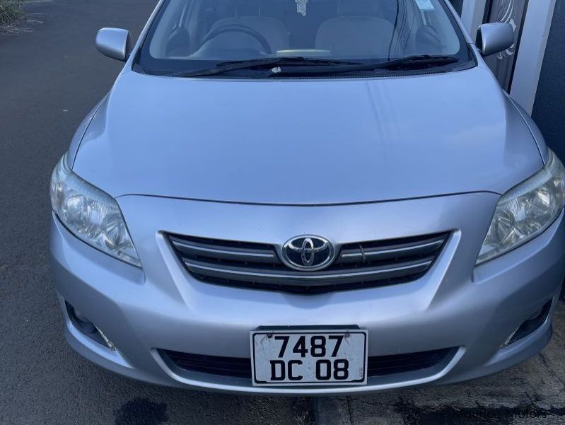 Toyota Corolla NZE 141 Gli Local in Mauritius