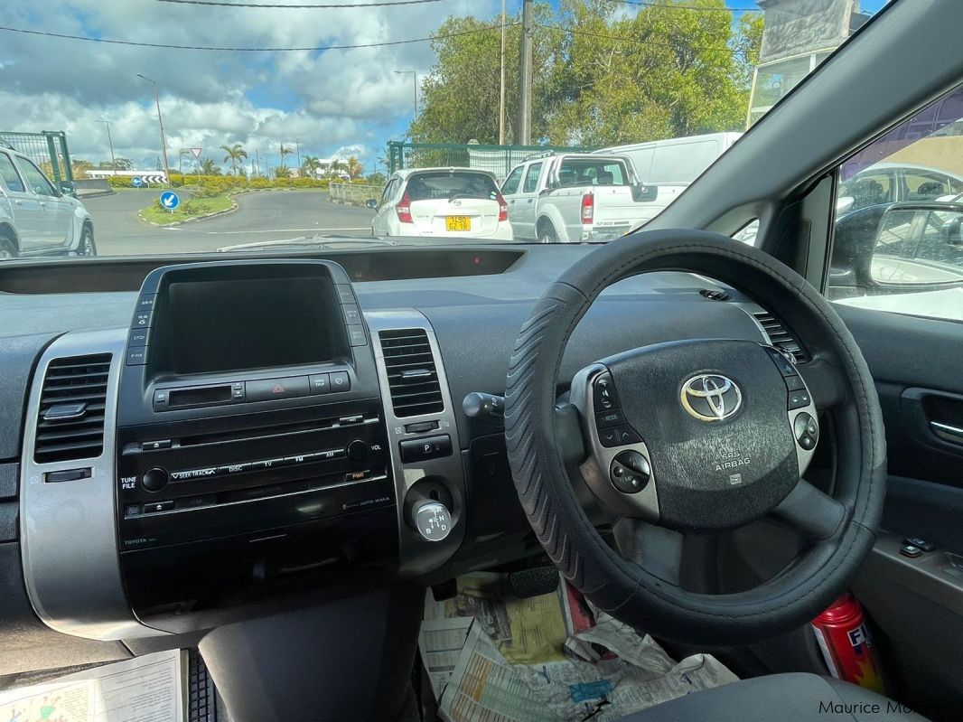 Toyota prius in Mauritius