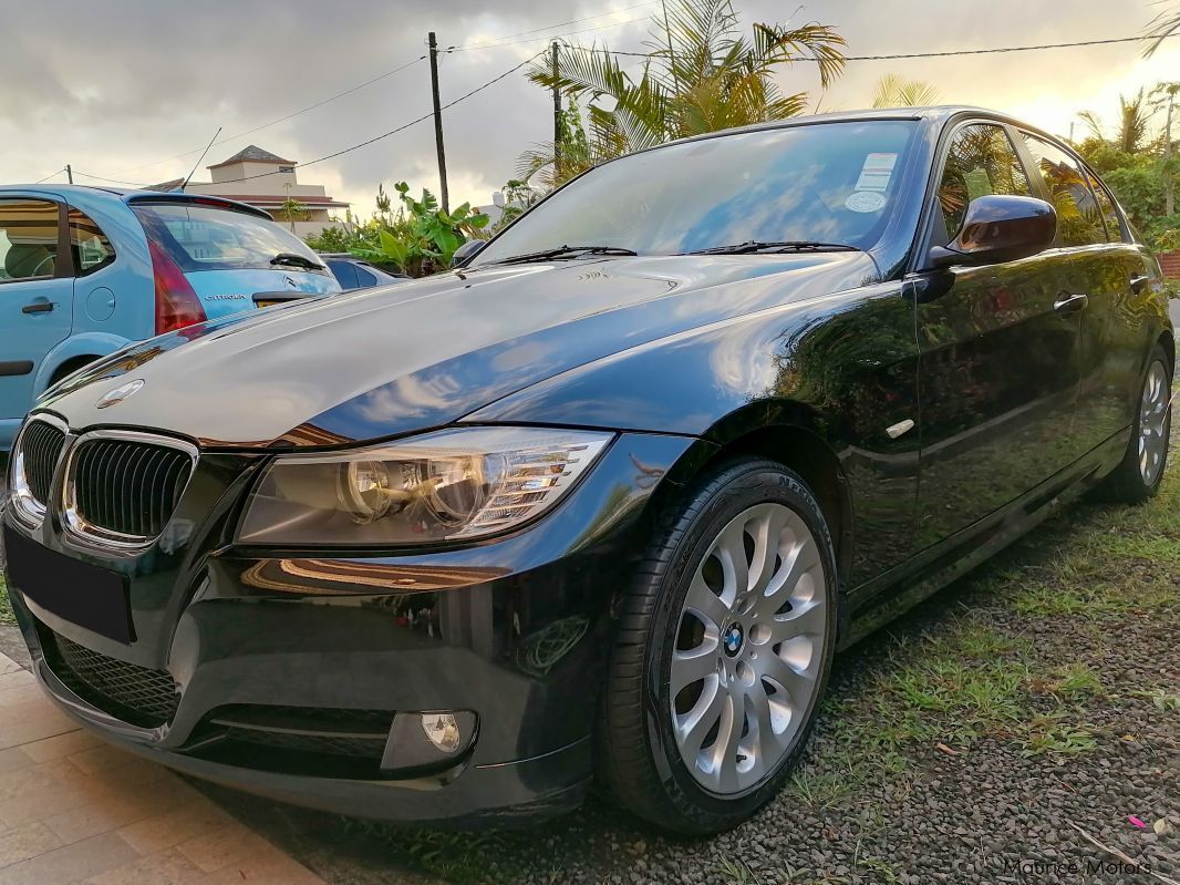 BMW 318i E90 in Mauritius