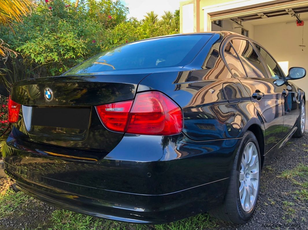 BMW 318i E90 in Mauritius