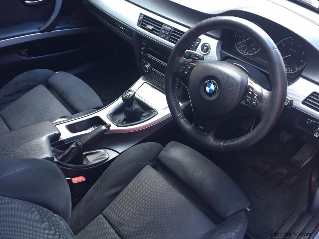 BMW 318i M Sport in Mauritius
