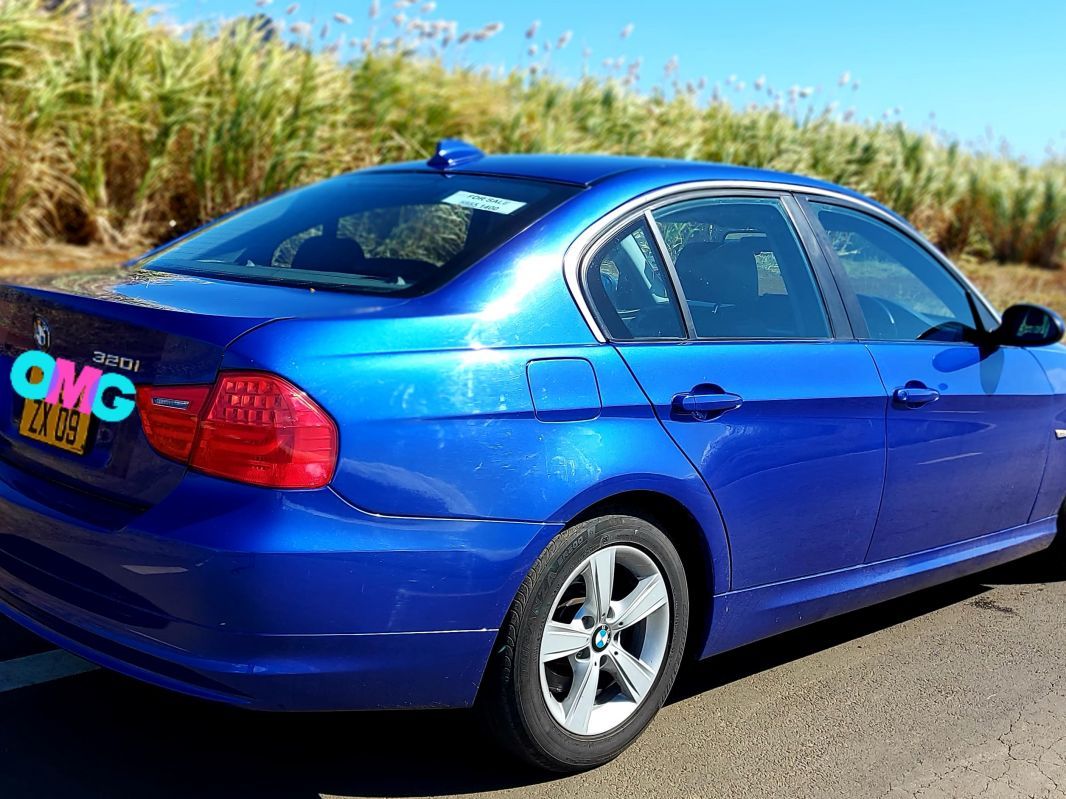 BMW 320i E90 Auto in Mauritius