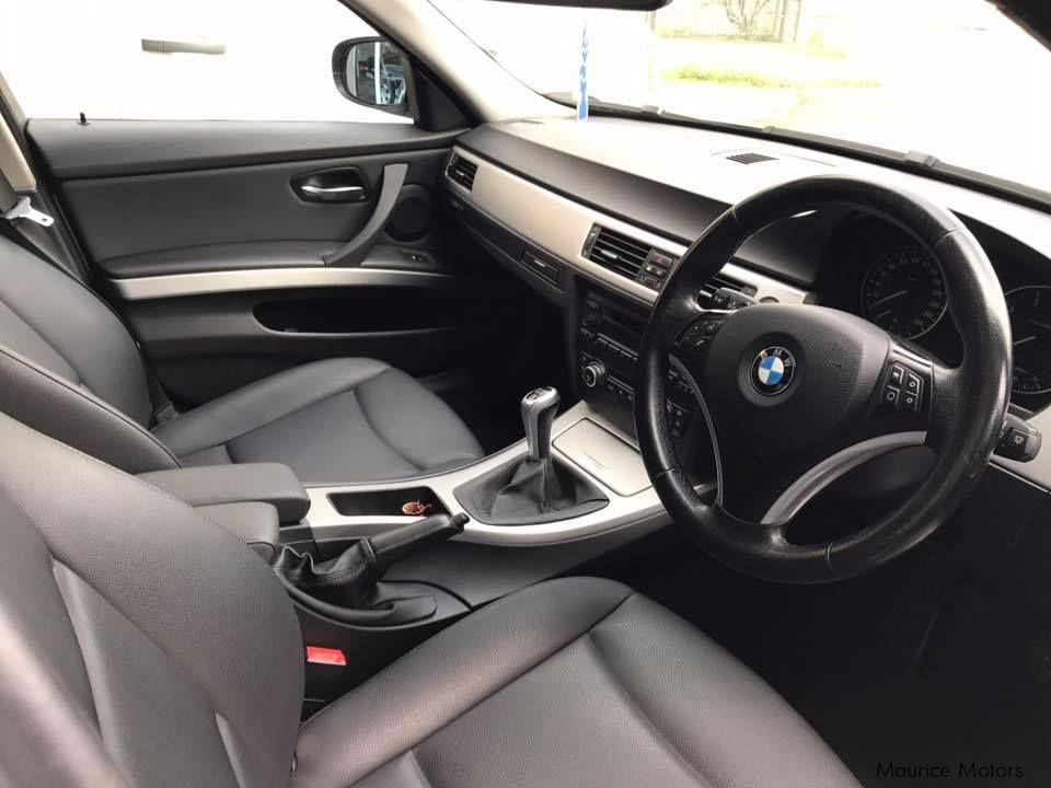 Used BMW 320i MSPORT MANUAL FACELIFT 2009 320i MSPORT MANUAL FACELIFT for sale Floreal BMW