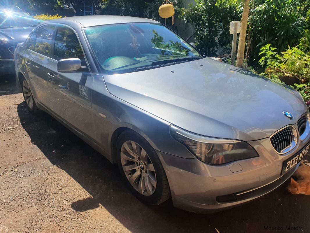 BMW 523i in Mauritius