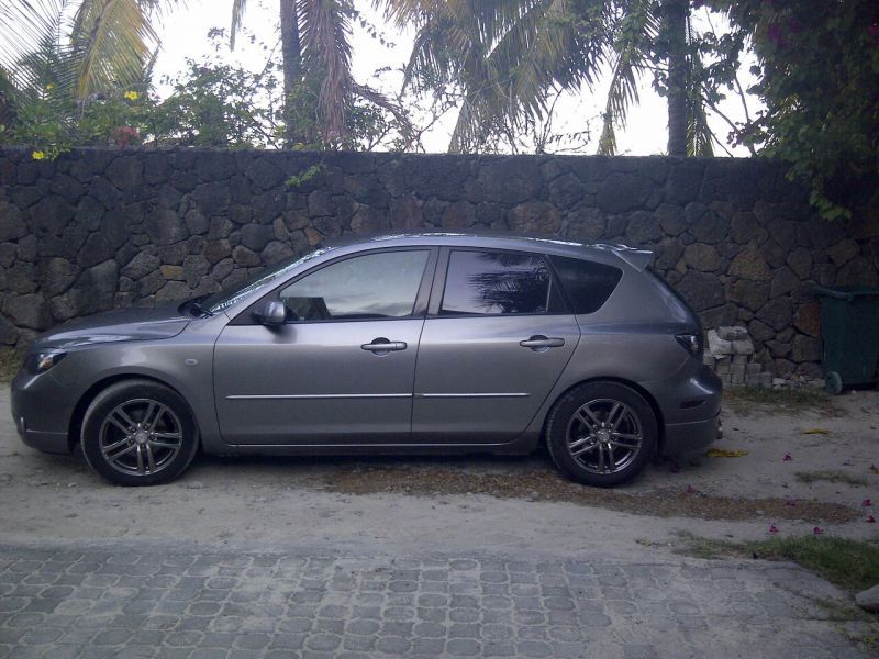 BMW E90 320i Facelift in Mauritius