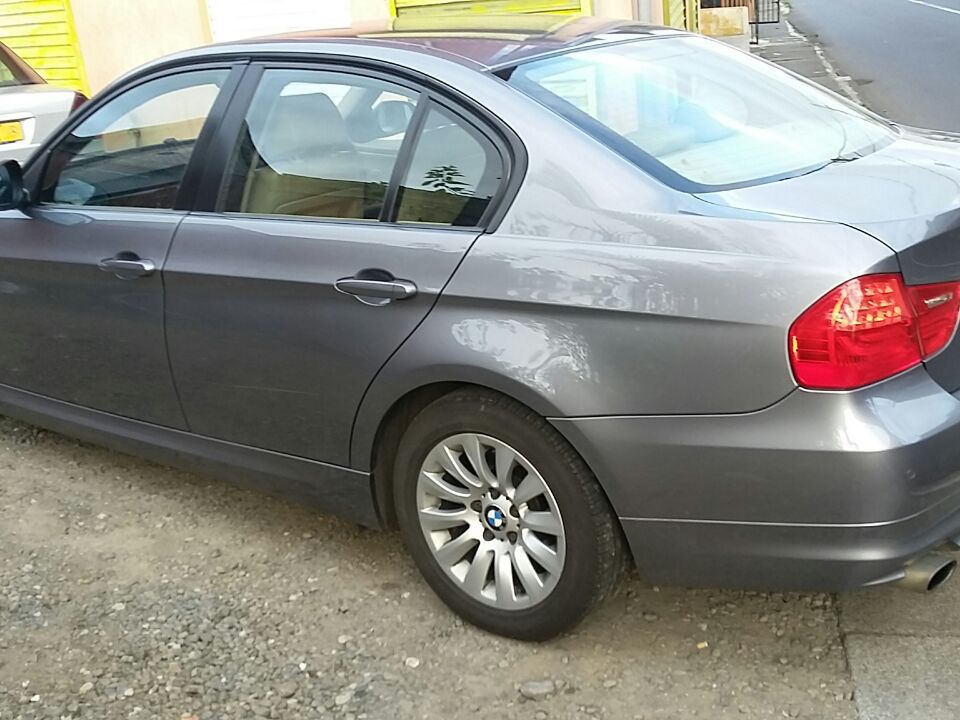 BMW SERIES 3 in Mauritius