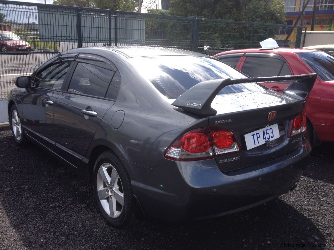 Honda CIVIC - DARK GREY - 1.6 VXI in Mauritius