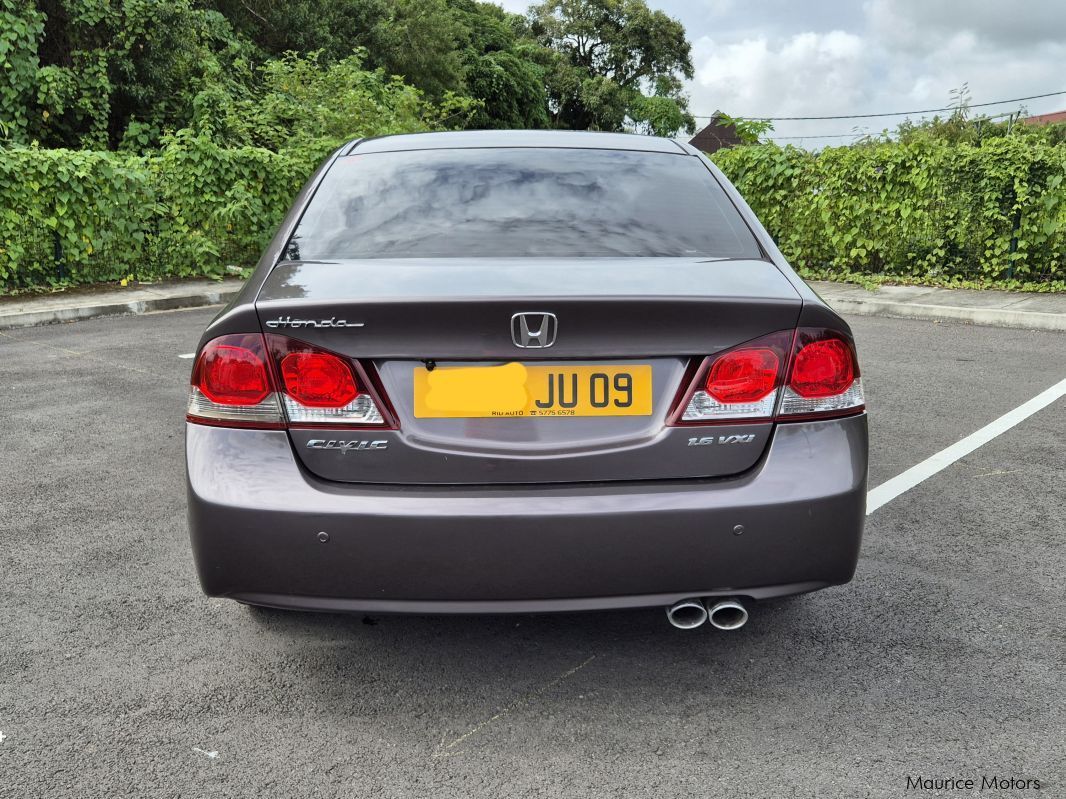 Honda Civic FD4 1.6VXI in Mauritius