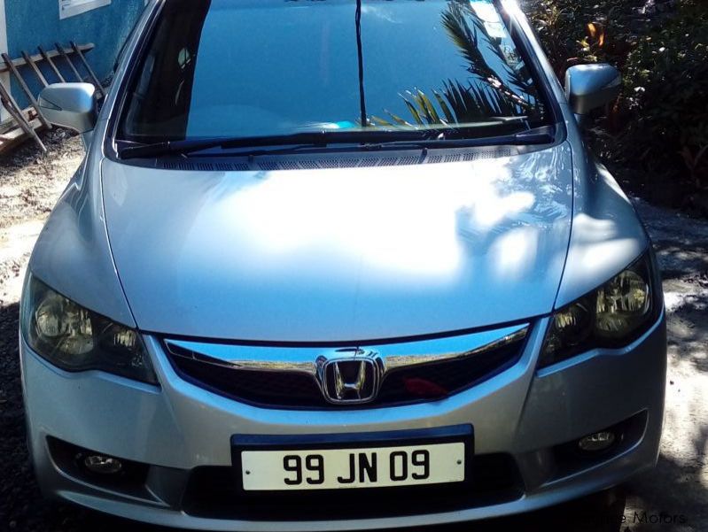 Honda Civic Fd in Mauritius