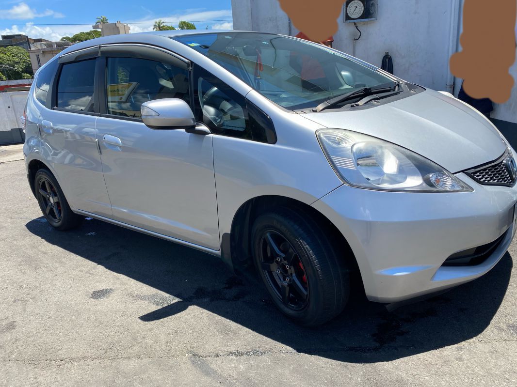 Honda fit ge 6