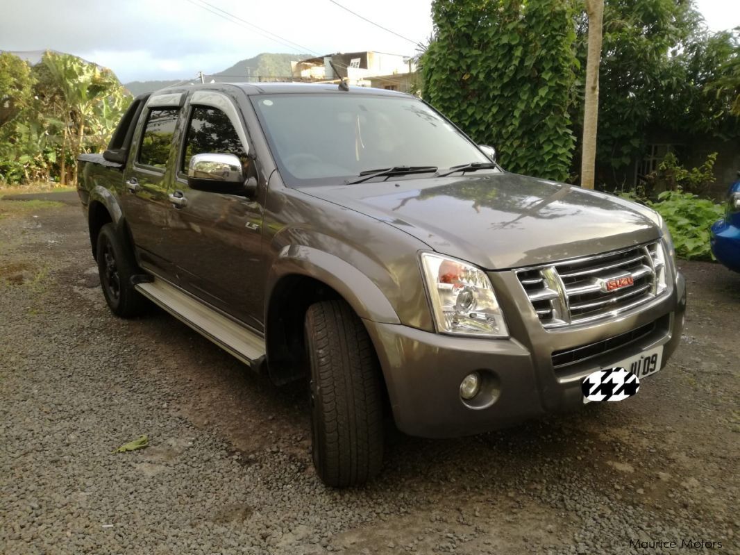 Isuzu D-Max LS 3.0 Turbo 4x4 in Mauritius