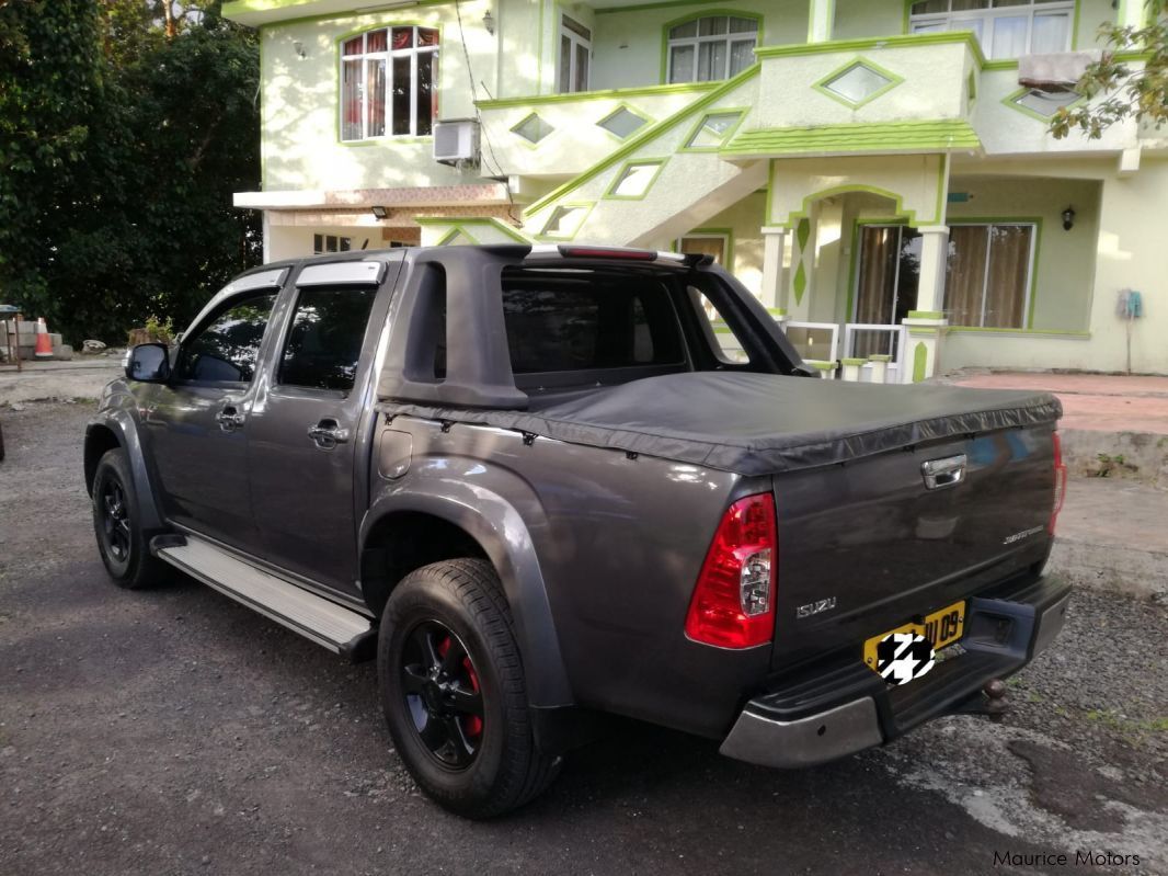 Isuzu D-Max LS 3.0 Turbo 4x4 in Mauritius