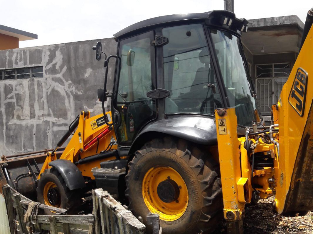 JCB 3CX in Mauritius