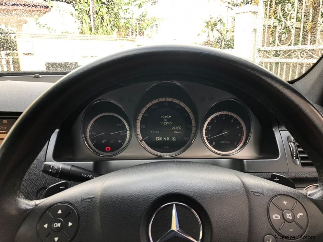 Mercedes-Benz C180 AMG Pack in Mauritius