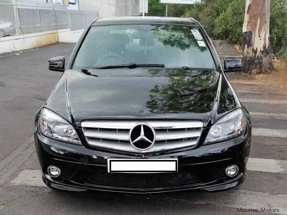 Mercedes-Benz c180 in Mauritius