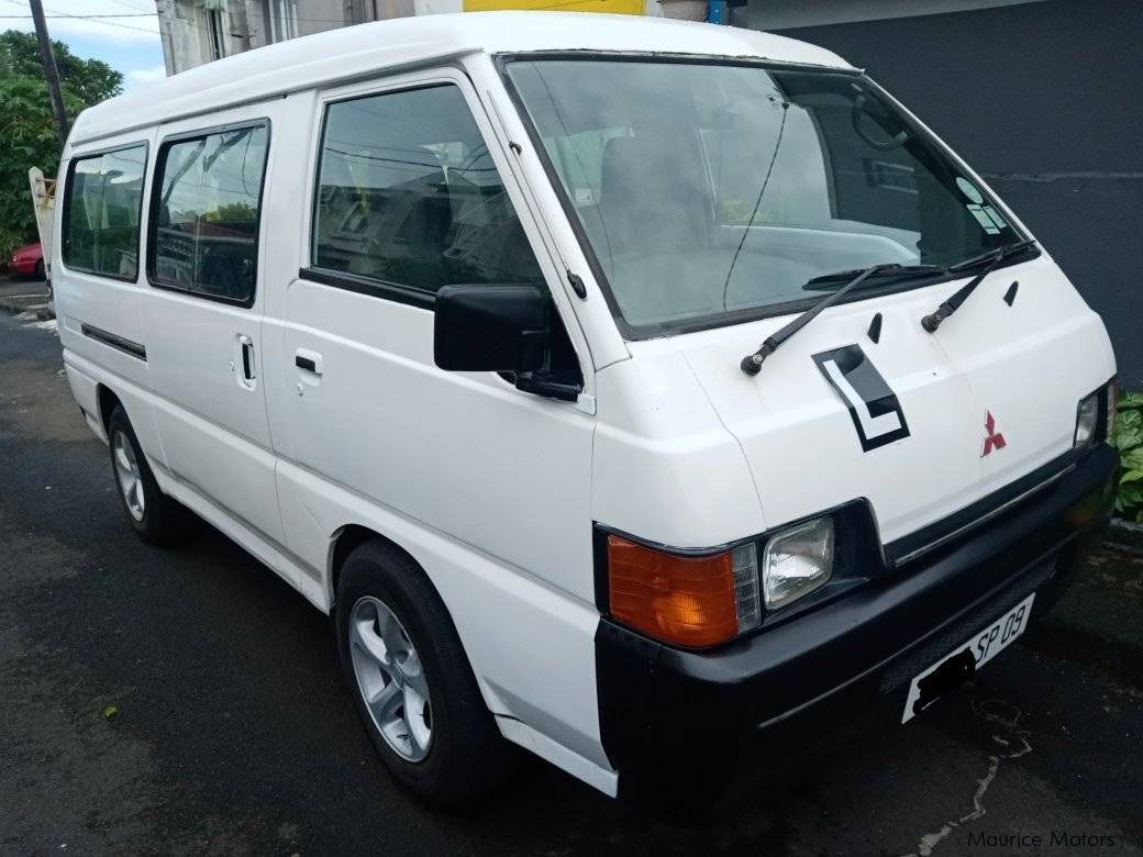 Mitsubishi L300 in Mauritius