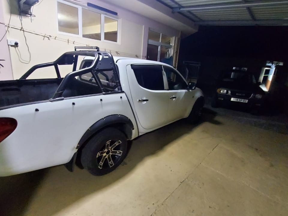Mitsubishi l200 sportero in Mauritius