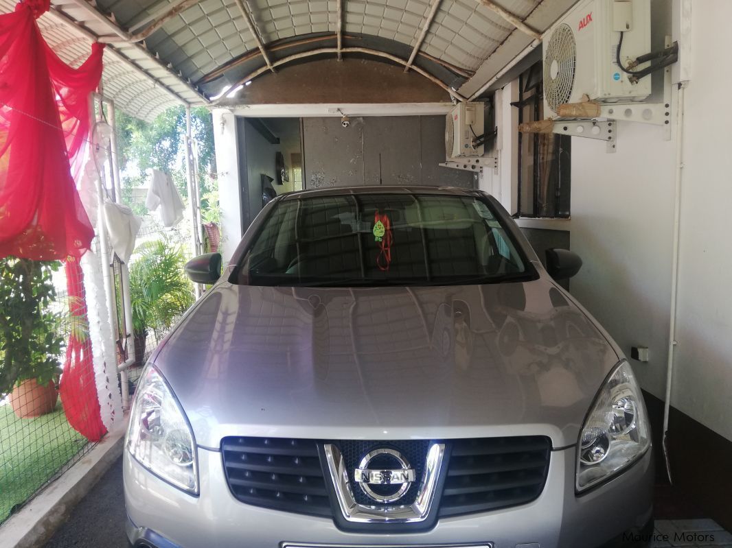 Nissan Qashqai (Old Model) in Mauritius