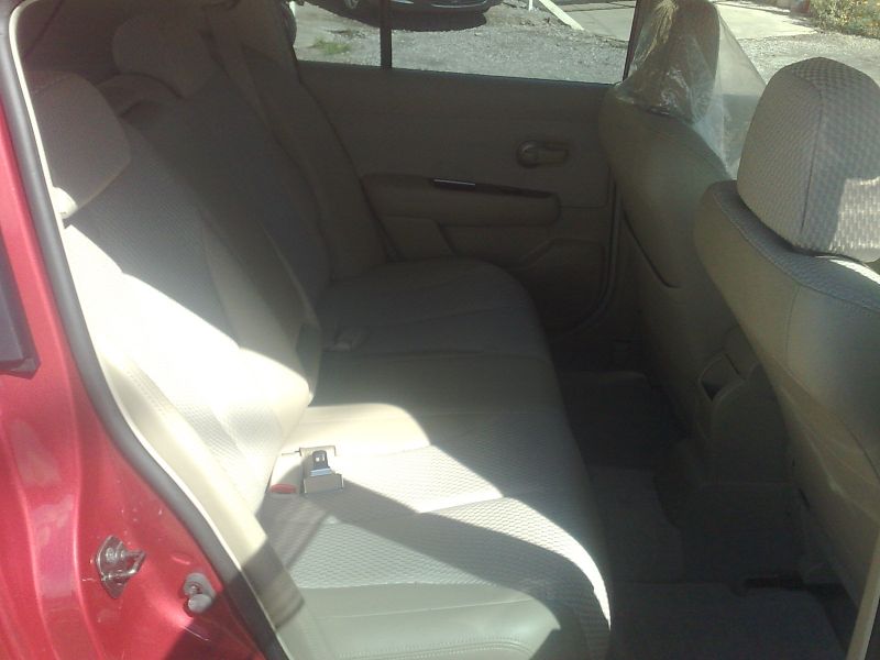 Nissan Tiida Hatchback in Mauritius