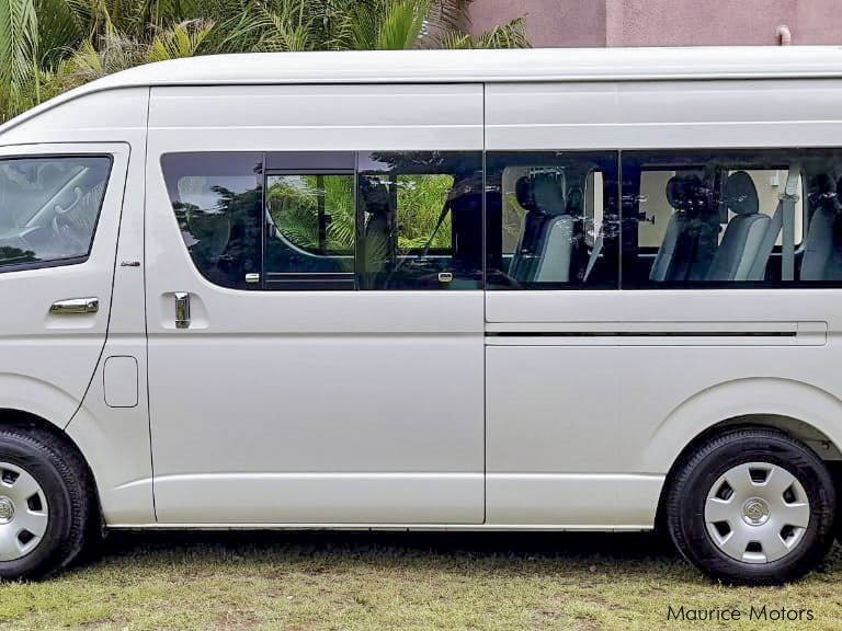 Toyota Hiace GL in Mauritius