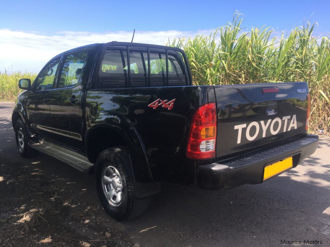 Toyota Hilux JAPAN D4D TDi in Mauritius