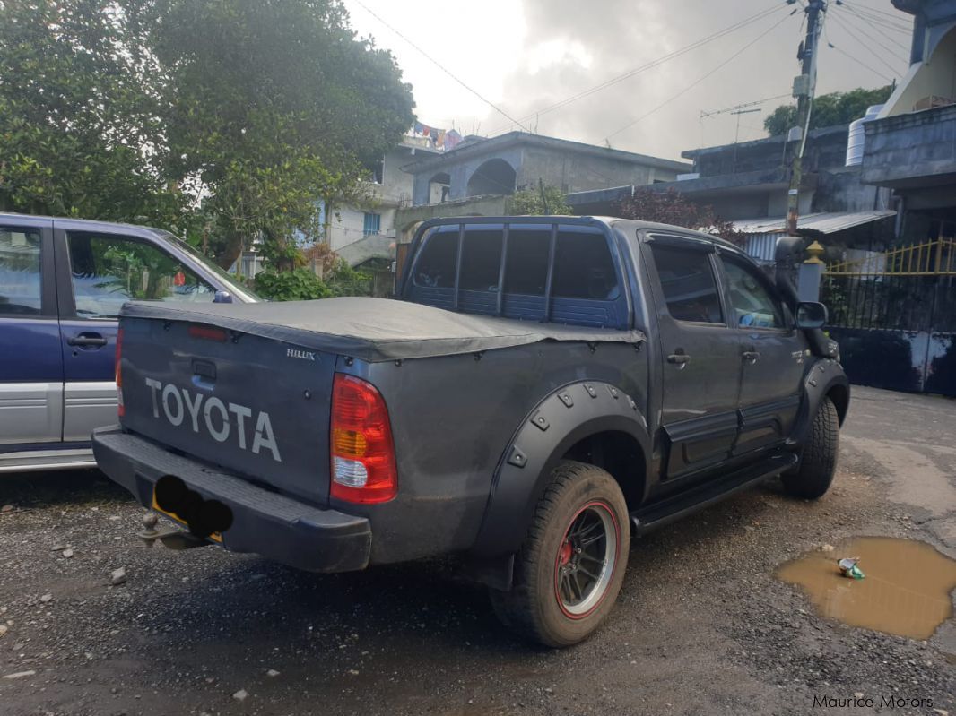 Toyota Hilux vigo d4d turbo in Mauritius