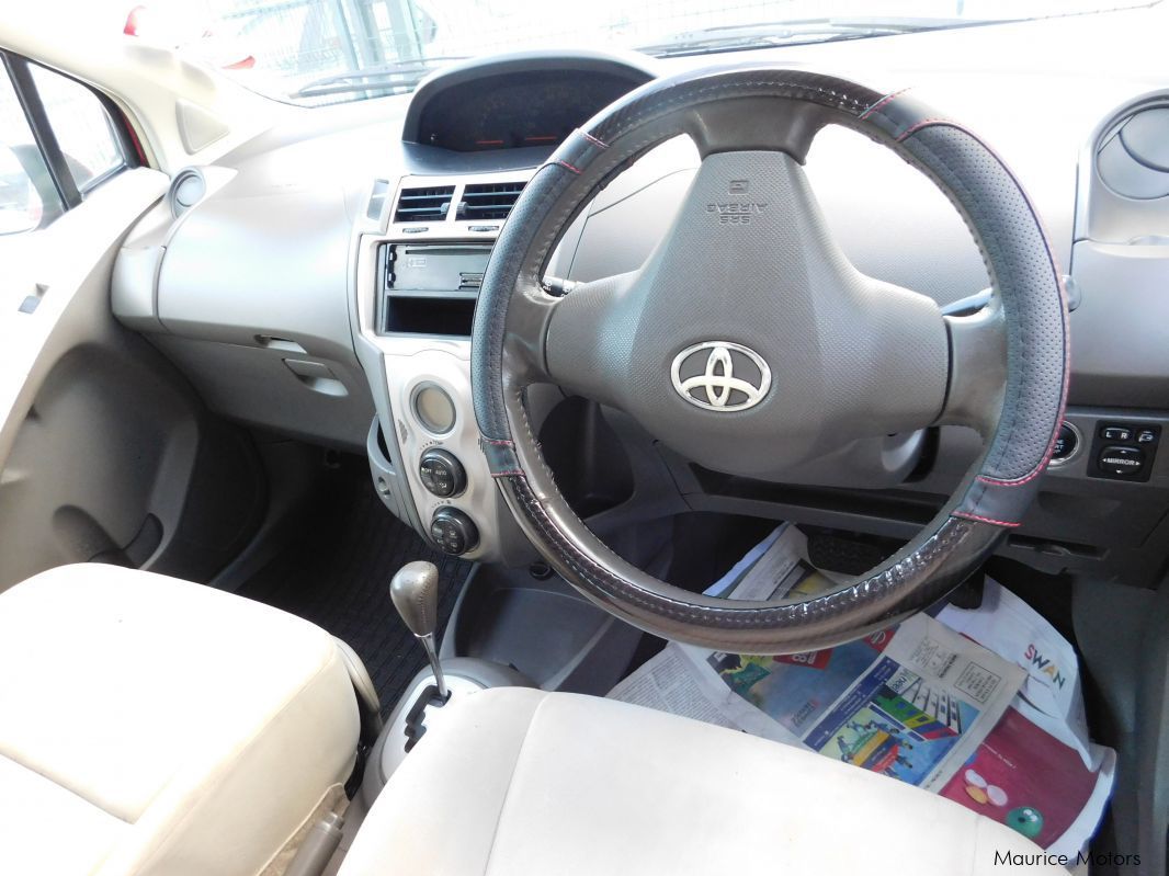 Used Toyota VITZ - RED  2009 VITZ - RED for sale  Camp 