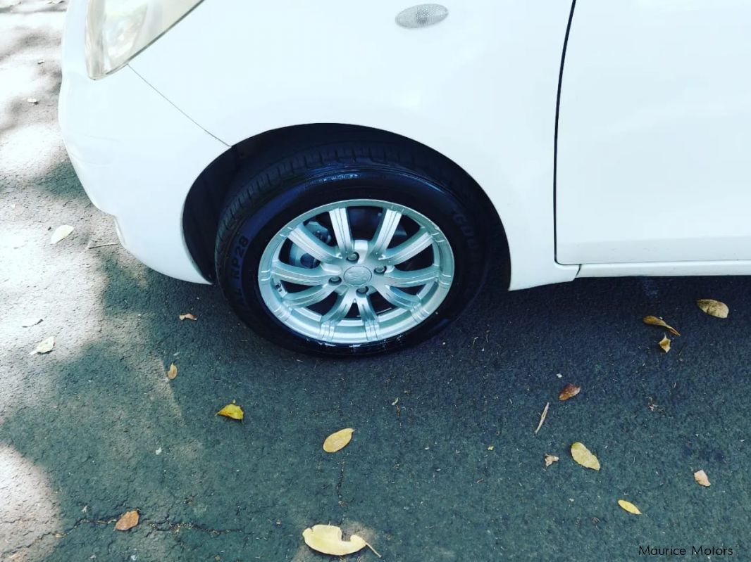 Toyota Vitz in Mauritius