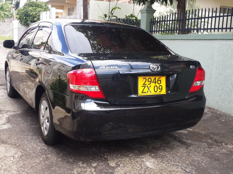 Toyota axio in Mauritius