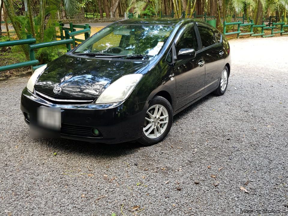 Toyota prius in Mauritius