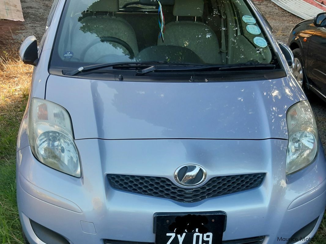 Toyota vitz in Mauritius