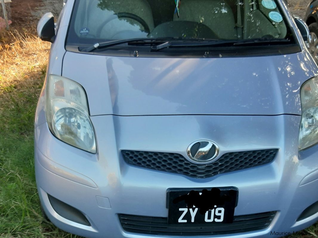 Toyota vitz in Mauritius