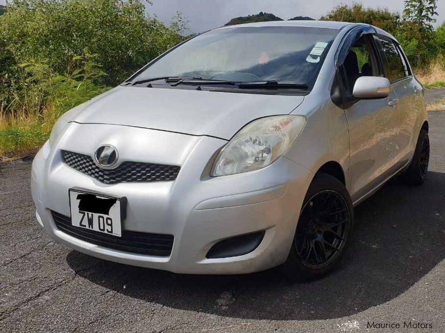 Toyota vitz in Mauritius