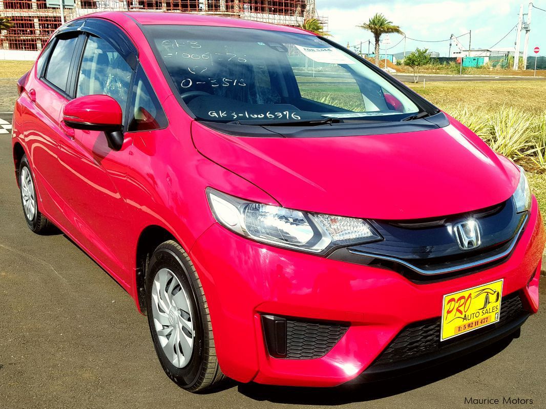 Toyota vitz in Mauritius