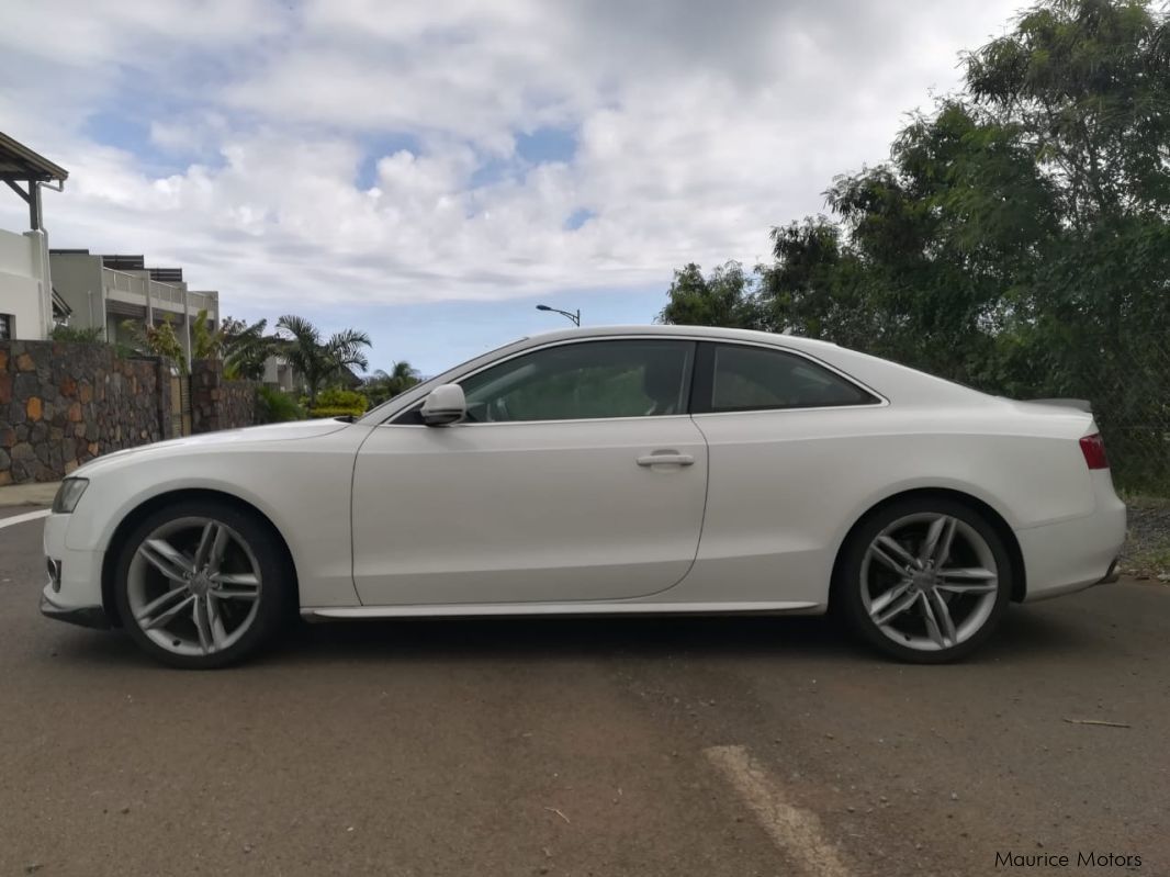 Audi A5 Coupe S Line 2.0T in Mauritius