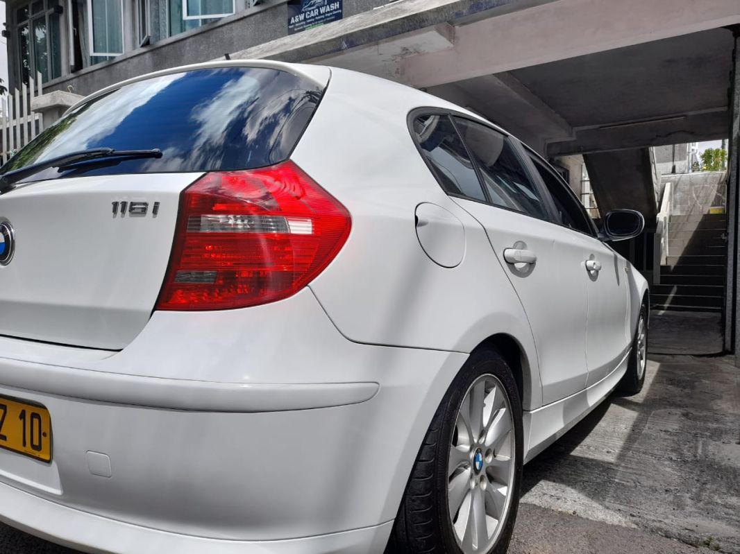 BMW 116i in Mauritius