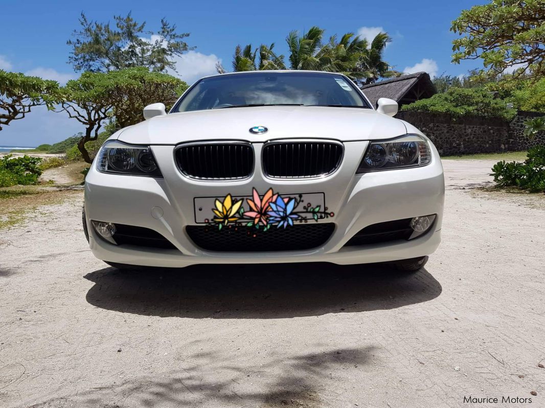 BMW 320 i in Mauritius