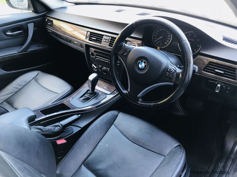 BMW 320i E90 Facelift Steptronic in Mauritius