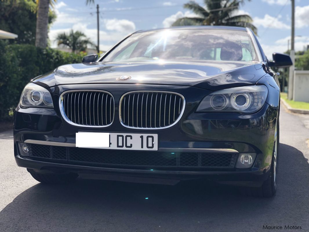 BMW F02 740Li in Mauritius