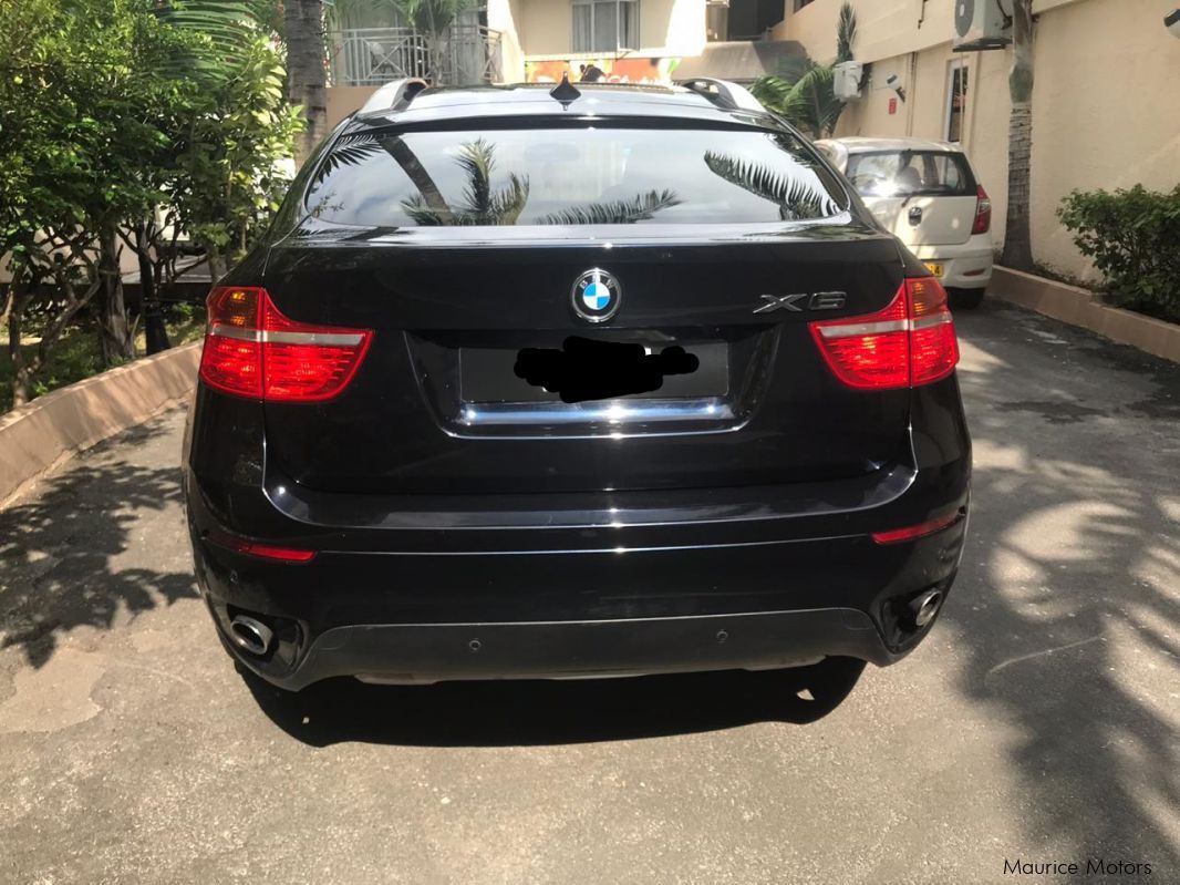 BMW X6 in Mauritius