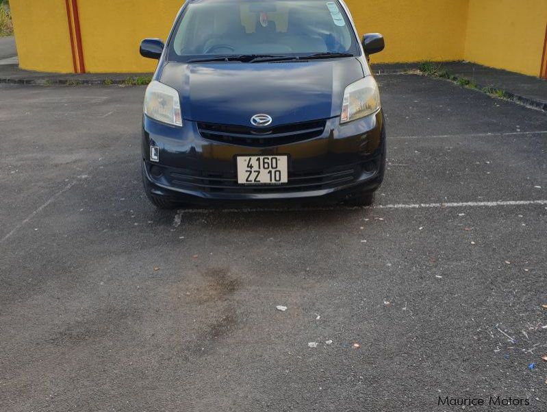 Daihatsu Boon luminas in Mauritius