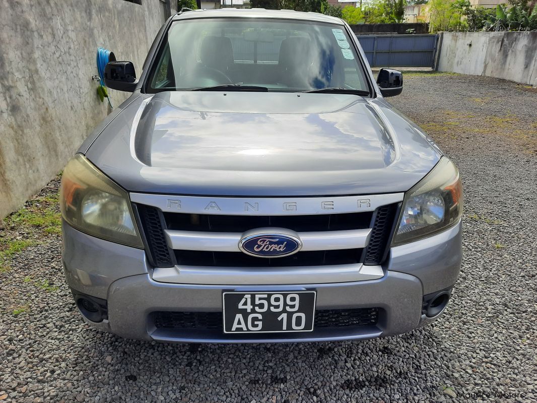 Ford RANGER 2X4 in Mauritius