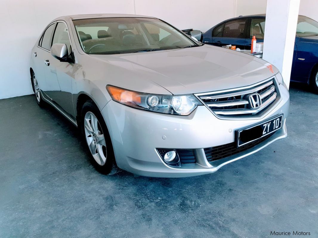 Honda Accord in Mauritius