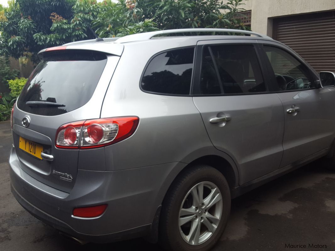 Hyundai Santa fe in Mauritius