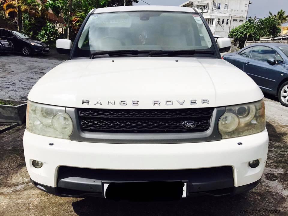 Land Rover RANGE ROVER HSE SPORT STEPTRONIC YEAR 2010 3.0 TURBO DIESEL in Mauritius