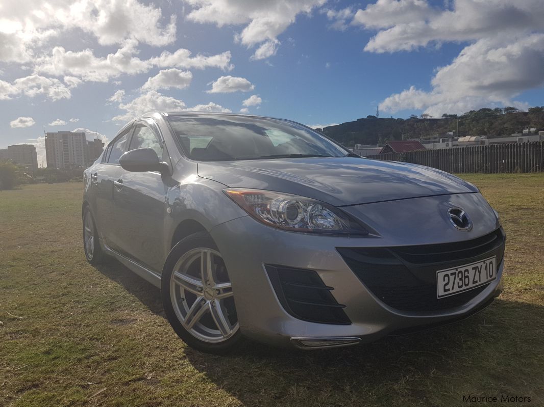 Mazda 3 axela in Mauritius