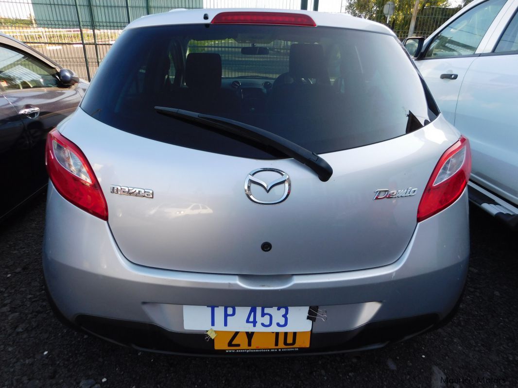 Mazda DEMIO - SILVER in Mauritius