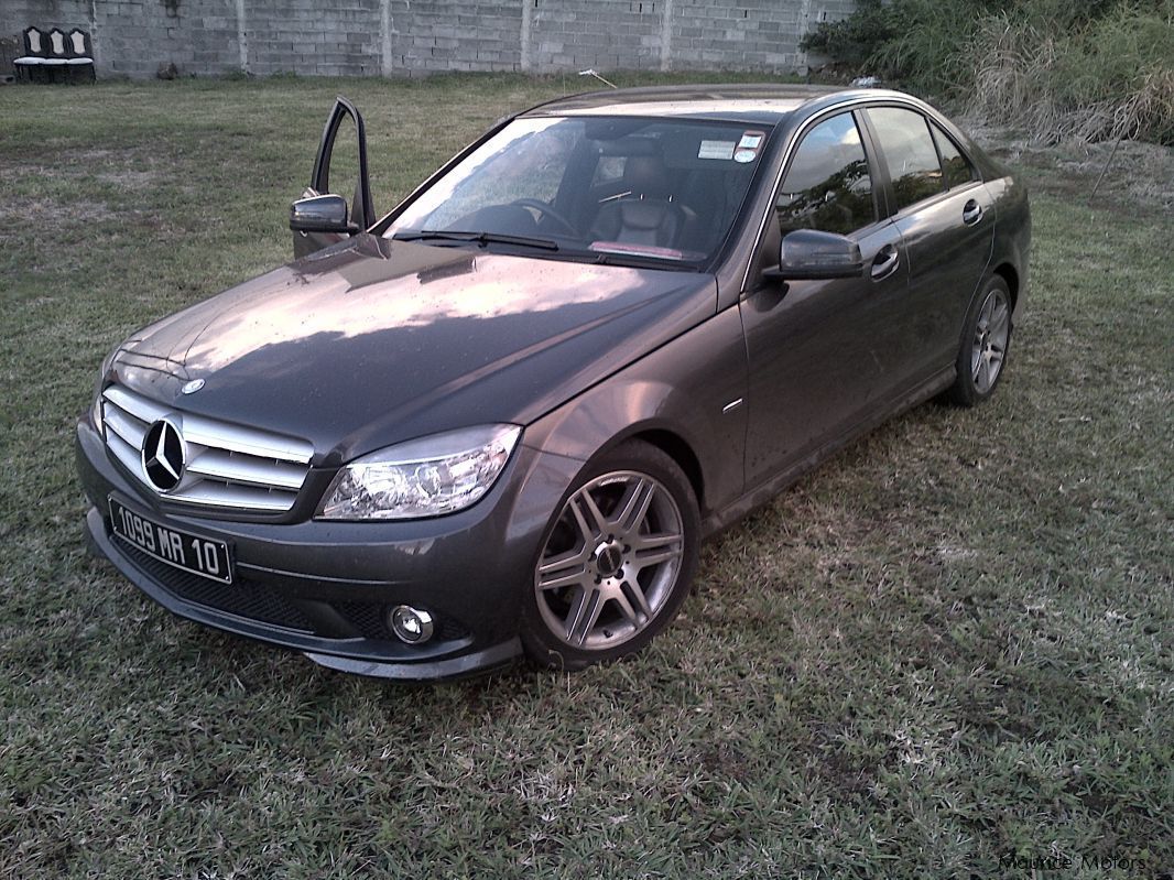 Mercedes-Benz C 180 AMG Sports Pack in Mauritius