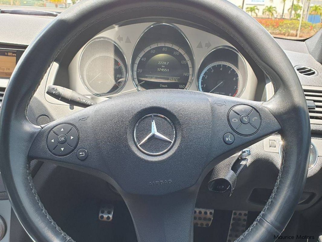 Mercedes-Benz Mercedes C180 (W204) CLASS C AMG LINE (BLUEEFFICIENCY) in Mauritius